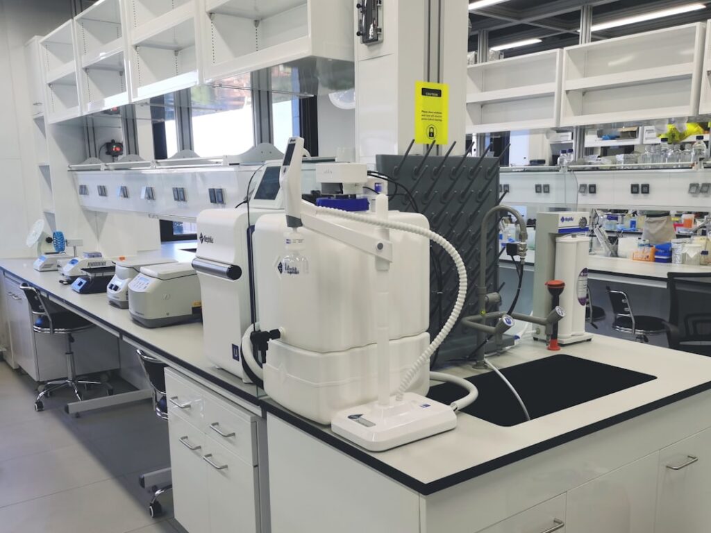 XRF spectrometer in action elemental analysis non-destructive testing