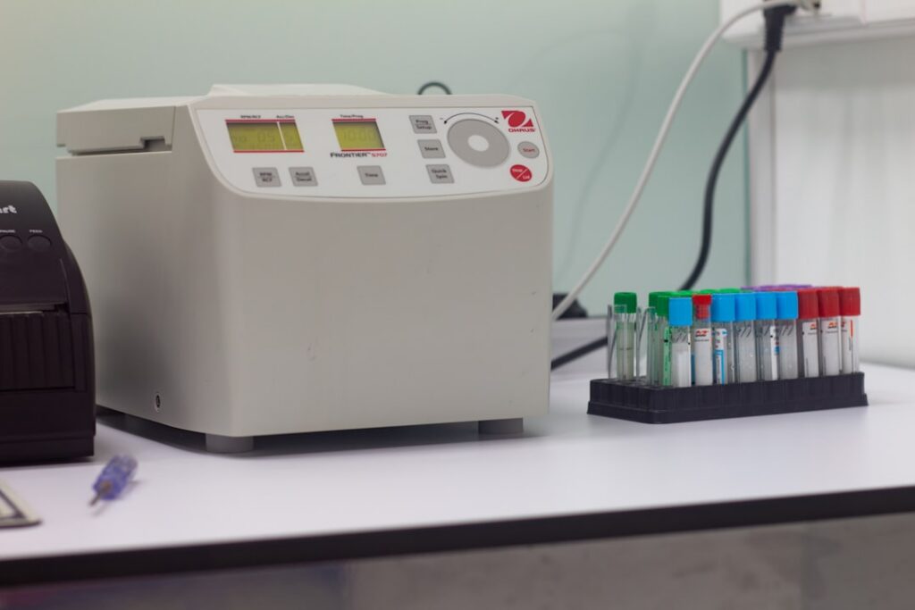 x-ray fluorescence spectrometry benchtop instrument elemental analysis laboratory
