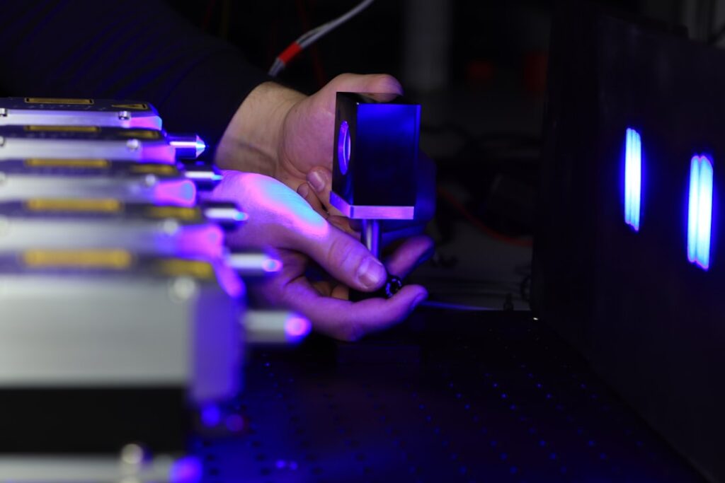 x ray fluorescence analyzer in use