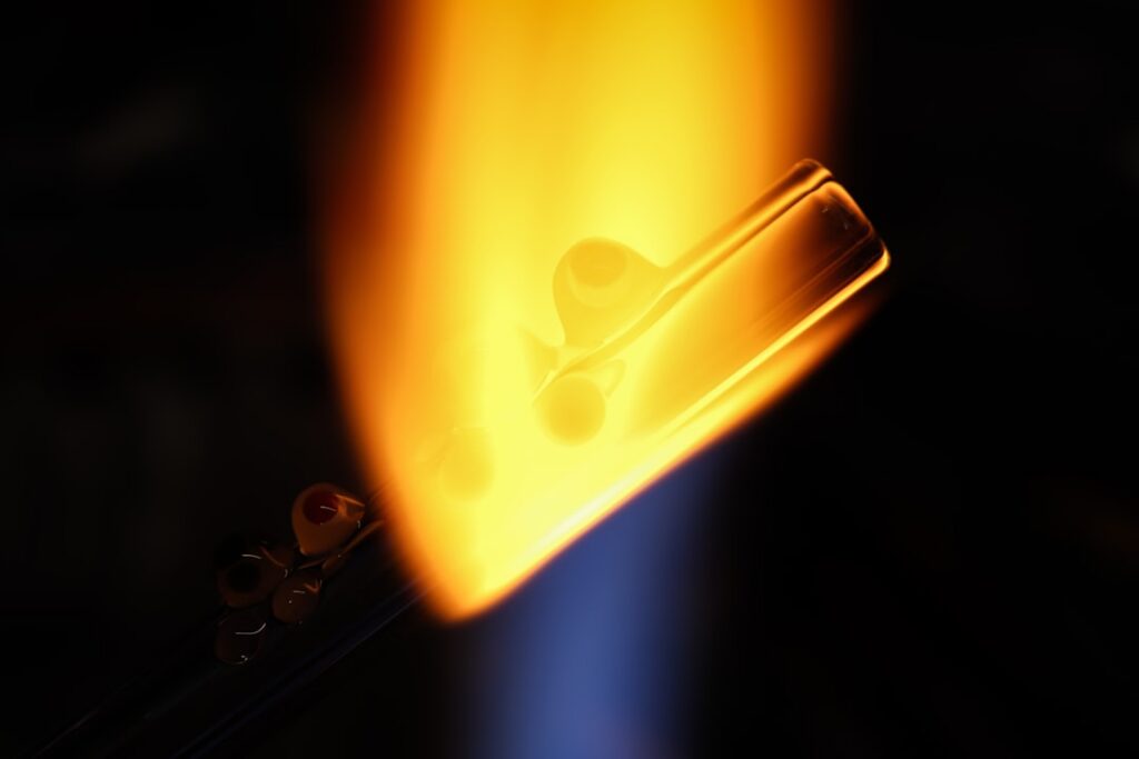 ICP AES analysis laboratory torch with argon plasma